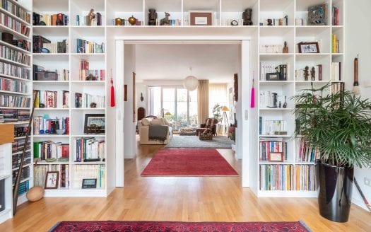 Appartement de 4 pièces avec balcon et loggia à Charlottenburg – Vendu libre