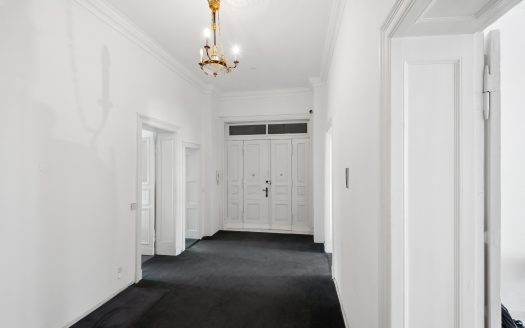 Rare: Appartement élégant et spacieux de 3 pièces, en plein coeur de Charlottenburg.